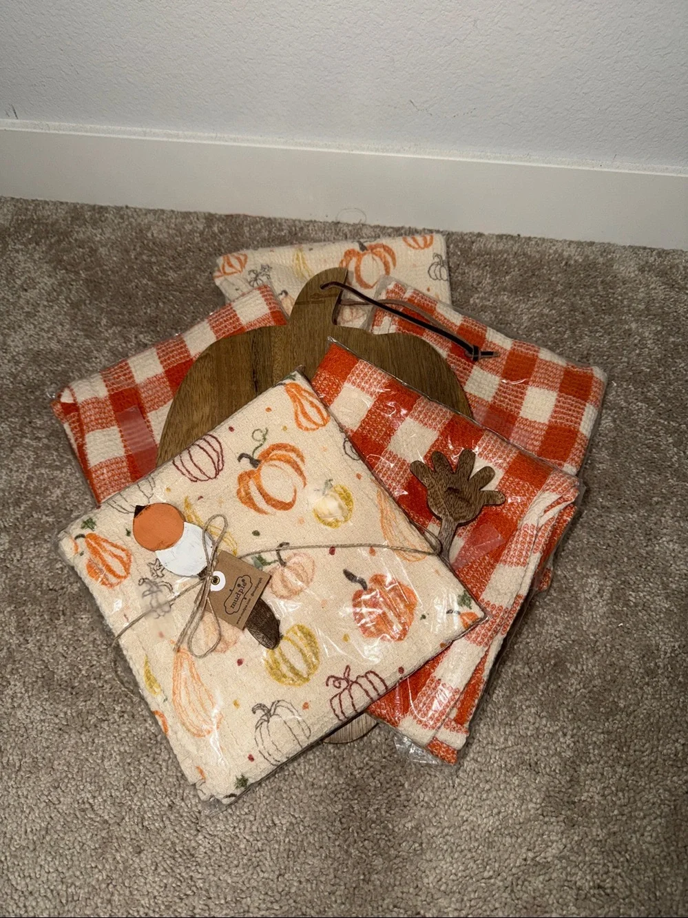 Set of 5 towels and pumpkin cutting board by Mud Pie
